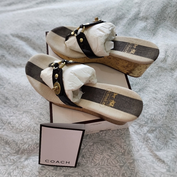 Coach Shoes - NEW! Coach Fauna Crinkle Patent Mahogany Sandals, NIB, Size 9.5 M